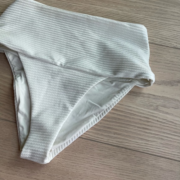 LSpace White bikini bottom - high waist - Picture 2 of 3